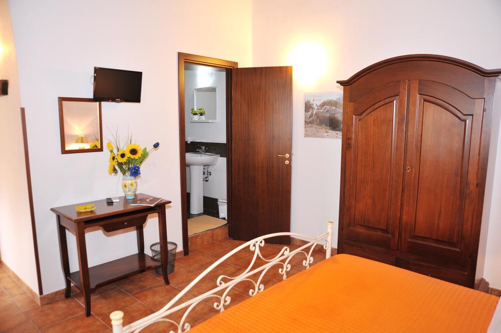 Locanda Rurale Santa Marta Avola Exteriör bild